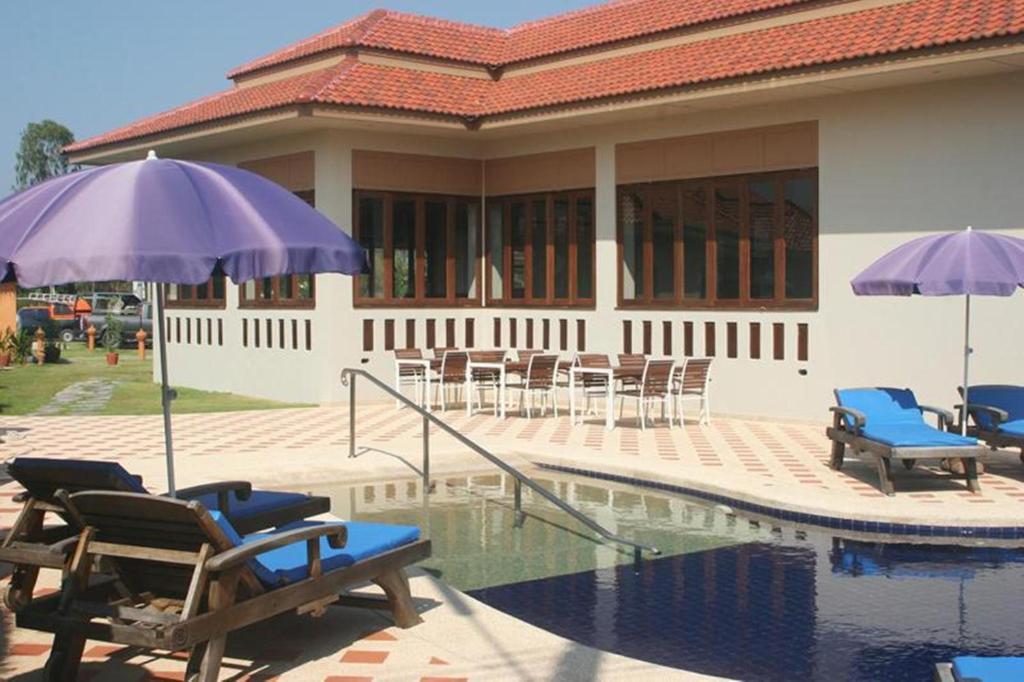 Garden Hills Villa Resort Cha-Am Extérieur photo
