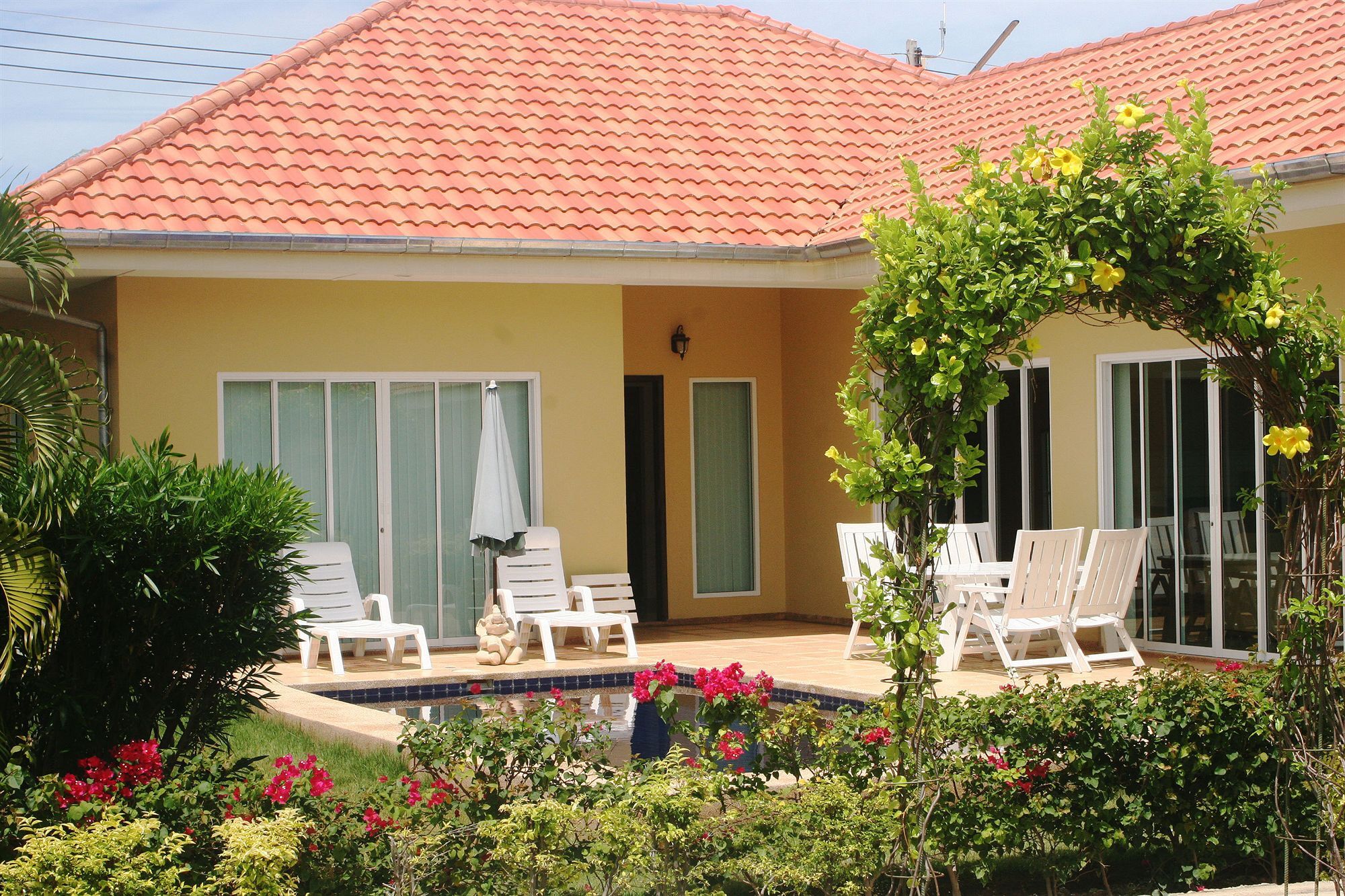Garden Hills Villa Resort Cha-Am Extérieur photo